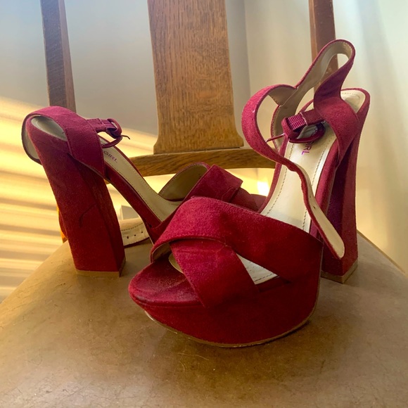 Material Girl Heels - Picture 2 of 3